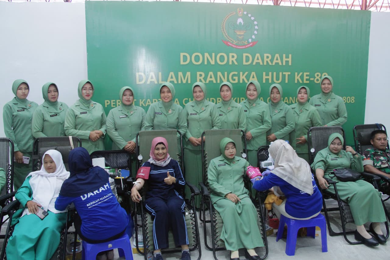 Setetes Darah Sejuta Harapan, Peringati HUT Persit Ke 80 Kodim 0808 Blitar Gelar Donor Darah