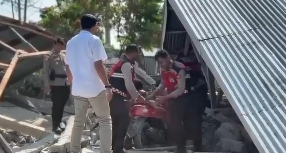 Polri Bergerak Cepat Merespons Bencana Alam di NTT