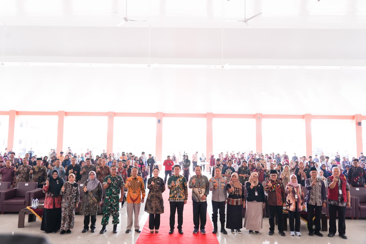 Cetak Calon Pemimpin Masa Depan, Pembukaan MPLS Sekolah Rakyat Terintegrasi 2 Kota Blitar Berjalan Khidmat Dan Lancar